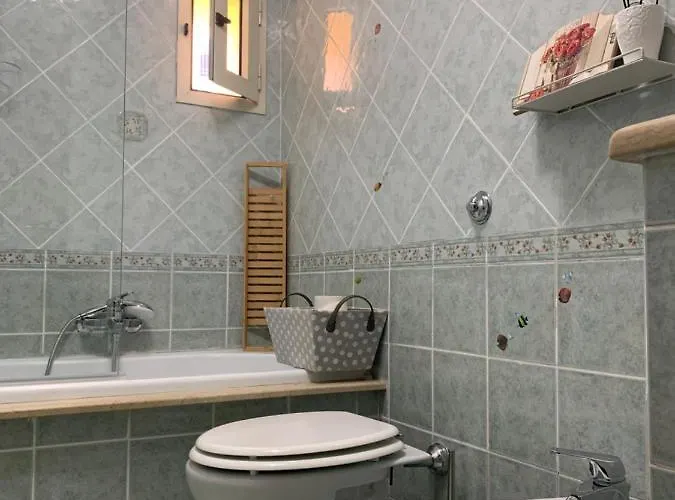 Lägenhet Appartamento: La Maison Verte Neapel