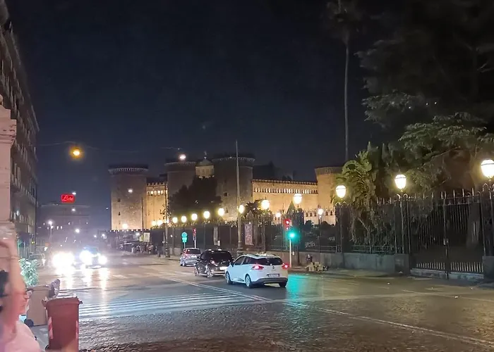 Lägenhet Appartamento: La Maison Verte Neapel