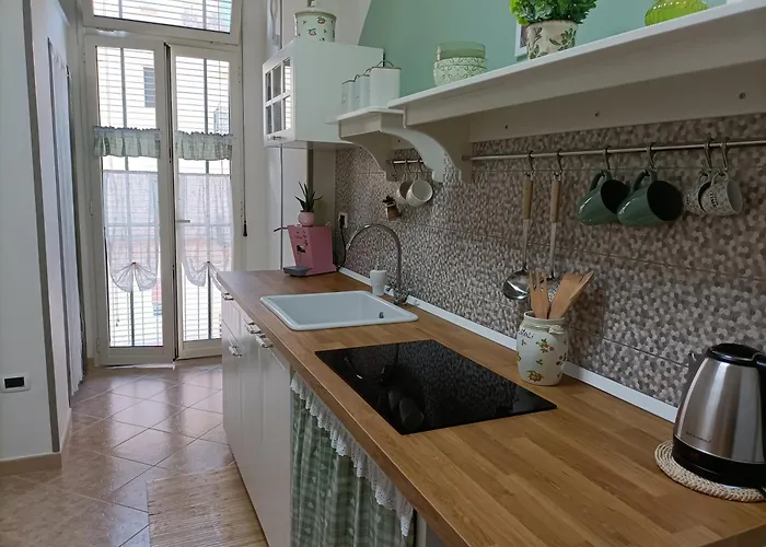 Appartamento: La Maison Verte Lägenhet *